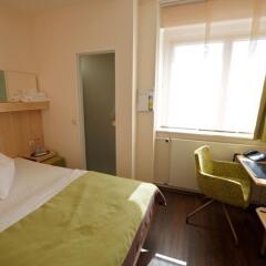 Отель Commundo Tagungshotel Hamburg Германия, Гамбург - отзывы, цены и фото номеров - забронировать отель Commundo Tagungshotel Hamburg онлайн удобства в номере фото 2