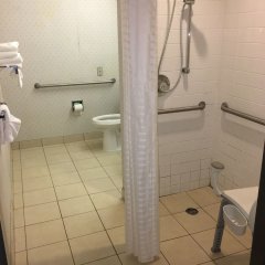 Microtel Inn & Suites by Wyndham Richmond Airport in Sandston, United States of America from 78$, photos, reviews - zenhotels.com bathroom