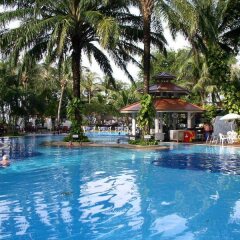 Отель Cholchan Pattaya Beach Resort с домашними животными