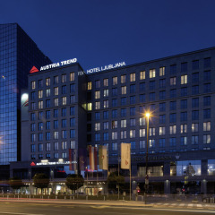Austria Trend Hotel Ljubljana вид на фасад фото 2