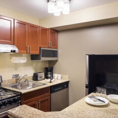 Отель TownePlace Suites Milpitas Silicon Valley в номере фото 2