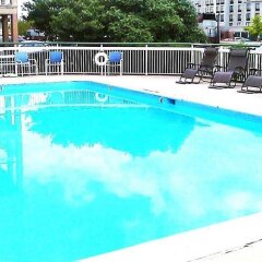 Отель Motel 6 Columbus West Колумбус с домашними животными