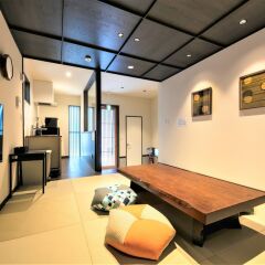 Musubi Hotel Machiya Naraya-machi 1 Фукуока комната для гостей