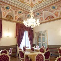 Cavaliere Palace Hotel Сполето интерьер отеля