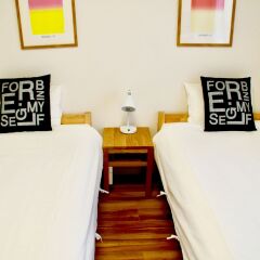 Отель Hukuhuku Guesthouse Хаката комната для гостей фото 2