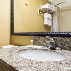 Отель Days Inn Hurstbourne ванная фото 2