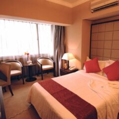 Отель Rayfont Hongqiao Hotel & Apartment Shanghai Китай, Шанхай - 1 отзыв об отеле, цены и фото номеров - забронировать отель Rayfont Hongqiao Hotel & Apartment Shanghai онлайн комната для гостей фото 2