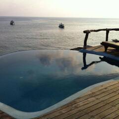 Отель Koh Tao Cabana Resort бассейн