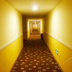 Отель Home Inn (Xi'an Petroleum University) Китай, Сиань - отзывы, цены и фото номеров - забронировать отель Home Inn (Xi'an Petroleum University) онлайн интерьер отеля фото 2