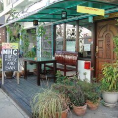 Отель Mhc Guest House Бангкок
