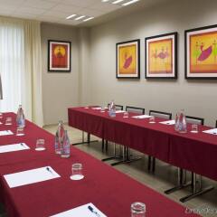 Отель Holiday Inn Express Bilbao Испания, Дерио - отзывы, цены и фото номеров - забронировать отель Holiday Inn Express Bilbao онлайн помещение для мероприятий фото 2
