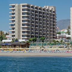 Отель Sol House Costa del Sol пляж фото 2