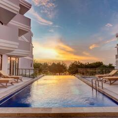 Отель Wyndham Garden Kuta Beach, Bali бассейн