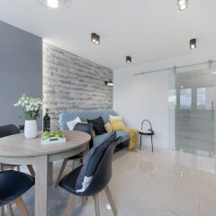 Отель P&O Apartments Zgoda Польша, Варшава - отзывы, цены и фото номеров - забронировать отель P&O Apartments Zgoda онлайн комната для гостей фото 2