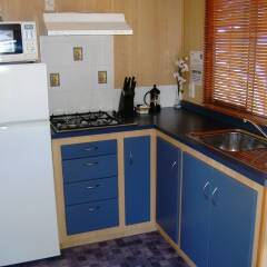 Отель Bowentown Beach Holiday Park в номере фото 2