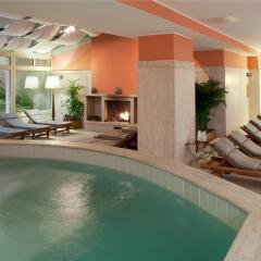Crowne Plaza Rome-St. Peter's Hotel & Spa бассейн фото 3