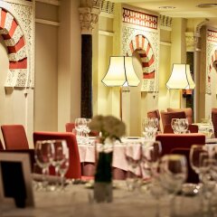 Отель Eurostars Conquistador Испания, Кордова - 1 отзыв об отеле, цены и фото номеров - забронировать отель Eurostars Conquistador онлайн гостиничный бар