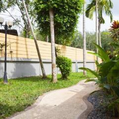 Отель Bangtao Kanita House