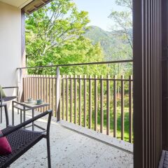 Отель Hoshino Resorts KAI Kinugawa Никко балкон
