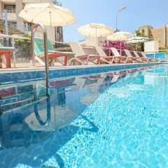 Delta Altinkum Турция, Алтинкум - 1 отзыв об отеле, цены и фото номеров - забронировать отель Delta Altinkum онлайн бассейн фото 3