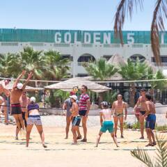Отель Emerald Resort and Aqua Park спортивное сооружение