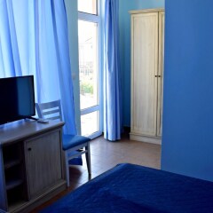 Hotel "brigantina" Золотые пески удобства в номере фото 2