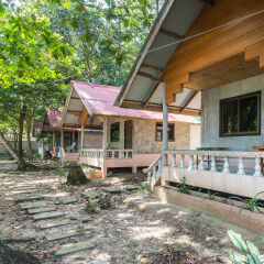 Отель Kaw Kwang Beach Resort балкон