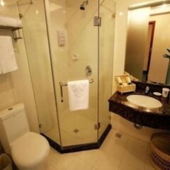 GreenTree Alliance Nantong West Renmin Road Coach Station Hotel ванная фото 2