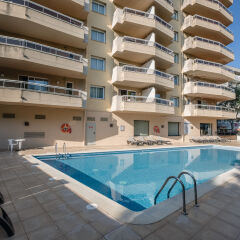 Отель California Apts. бассейн фото 2