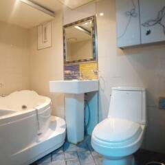 Отель Benhur Motel Jongno Сеул ванная фото 2