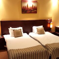 Hotel Contact комната для гостей фото 4