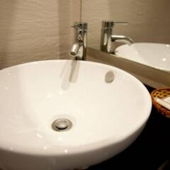 Отель Hostal Bcn 46 Испания, Барселона - 2 отзыва об отеле, цены и фото номеров - забронировать отель Hostal Bcn 46 онлайн ванная