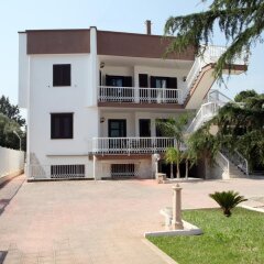 Отель La Dimora Accommodation Бари фото 12
