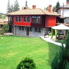 Отель Traditsia Guest House Болгария, Копривштица - отзывы, цены и фото номеров - забронировать отель Traditsia Guest House онлайн