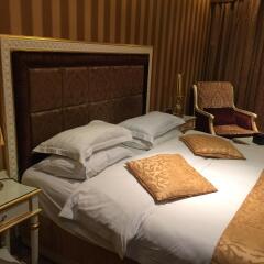 Rose Garden Hotel комната для гостей