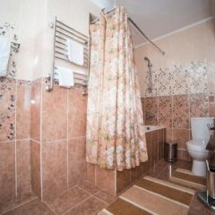 Irtyish Hotel in Ust-Kamenogorsk, Kazakhstan from 99$, photos, reviews - zenhotels.com bathroom
