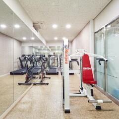 Days Hotel Myeongdong фитнесс-зал