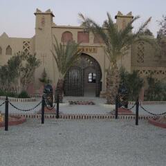 Отель Kasbah Mohayut Марокко, Мерзуга - отзывы, цены и фото номеров - забронировать отель Kasbah Mohayut онлайн парковка