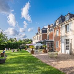 Hotel The Originals Domaine des Thômeaux (ex Relais du Silence) фото 6
