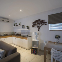Отель Candlewood Lodge в номере