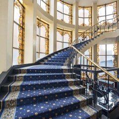 Hotel Dnipro бассейн