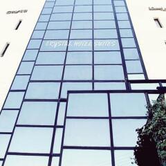 Отель Crystal Suites парковка