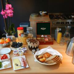 Отель Bed & Breakfast Guesthouse Leman питание