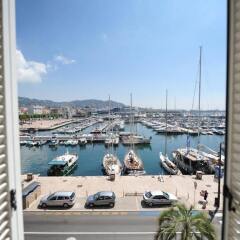 Отель Appartement Cannes avec vue sur le port Франция, Канны - отзывы, цены и фото номеров - забронировать отель Appartement Cannes avec vue sur le port онлайн комната для гостей фото 3