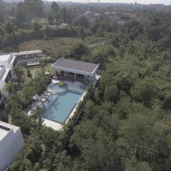 Отель The Serenity Resort балкон