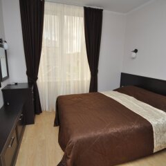 Гостиница Guest House Helena в Анапе отзывы, цены и фото номеров - забронировать гостиницу Guest House Helena онлайн Анапа сейф в номере