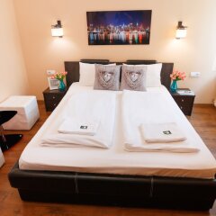 Full Moon Budapest in Budapest, Hungary from 73$, photos, reviews - zenhotels.com room amenities