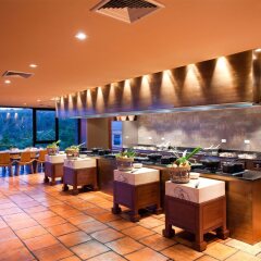 Отель Paresa Resort Пхукет гостиничный бар