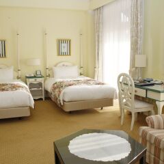 Отель Grand XIV Nasu Shirakawa The Lodge Япония, Насусиобара - отзывы, цены и фото номеров - забронировать отель Grand XIV Nasu Shirakawa The Lodge онлайн комната для гостей
