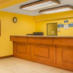 Отель Days Inn by Wyndham Columbus Fairgrounds интерьер отеля